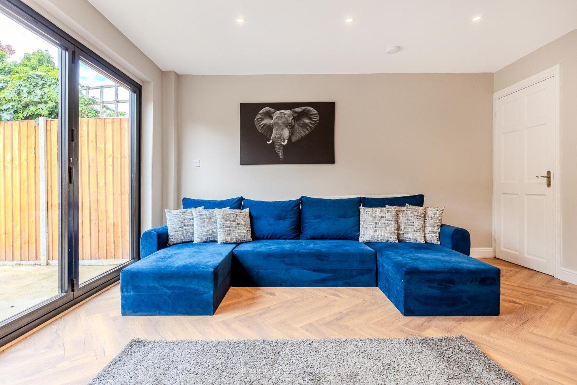 Ferienhaus Battersea Spacious Perfect For Family And Groups With Free Parking Sleep 8
